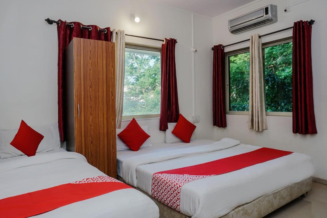 Dreams Holiday Resort Лонавала Экстерьер фото